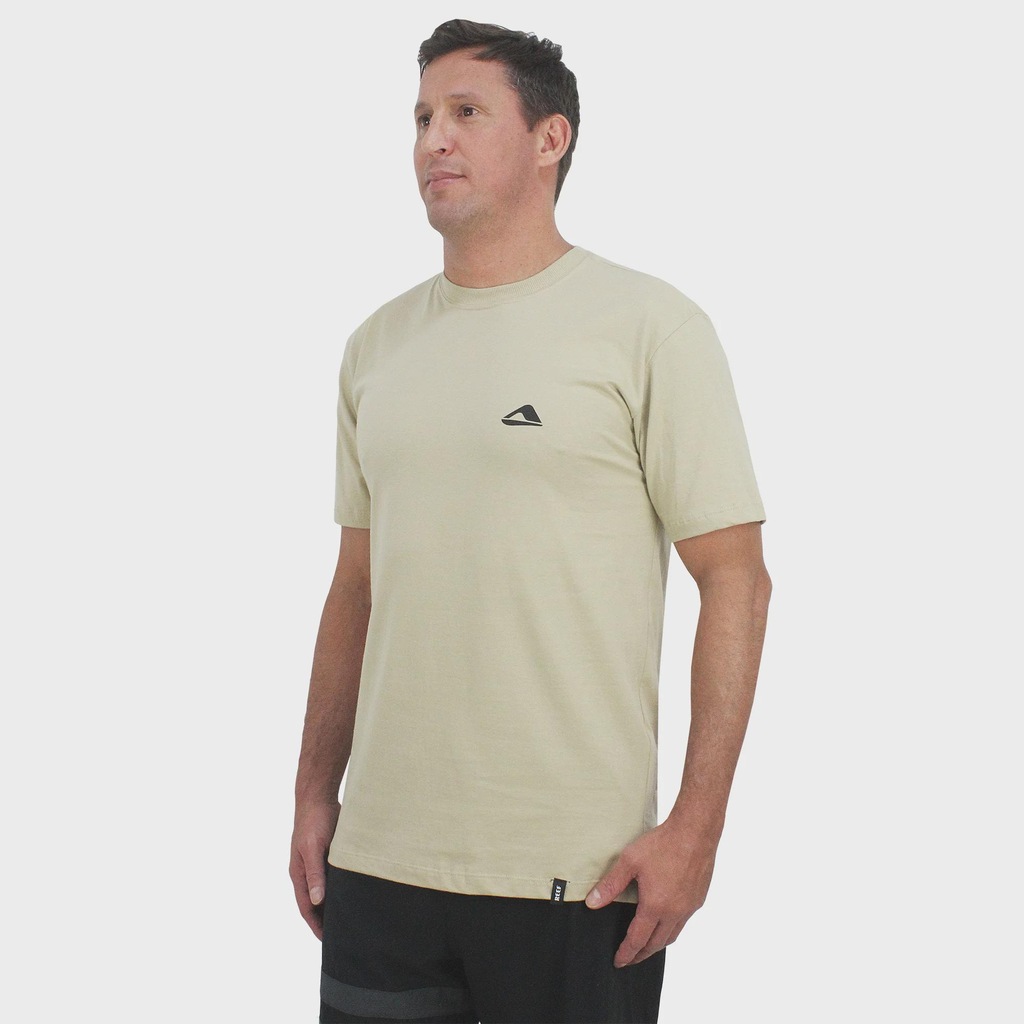 Camiseta Reef Logo Types - Masculina