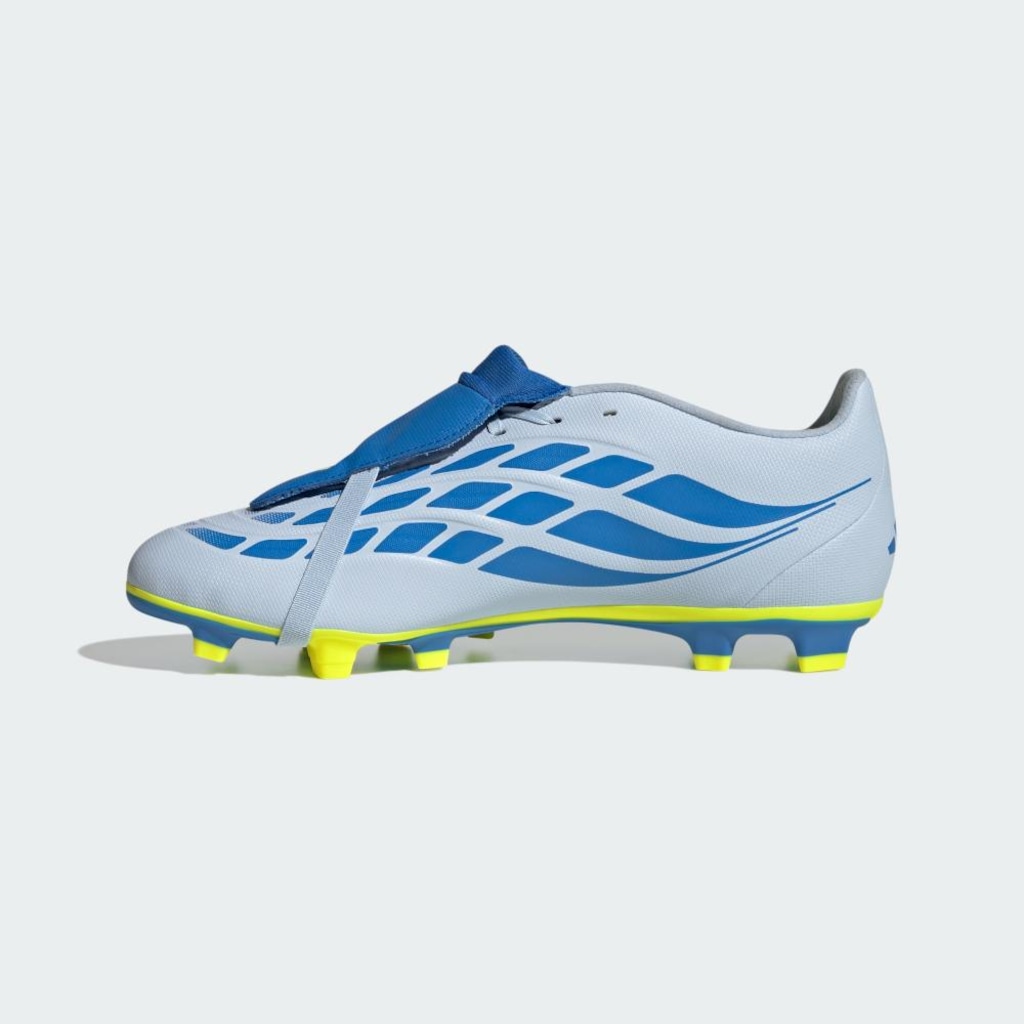 Imagem 3 do produto Chuteira de Campo Adulto adidas Predator Club de Língua Dobrável