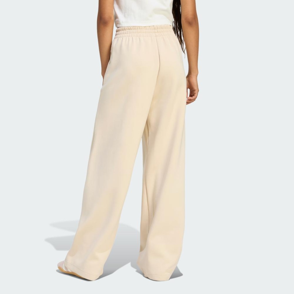 Imagem 3 do produto Calça de Modelagem Reta adidas Soft Lux Feminina