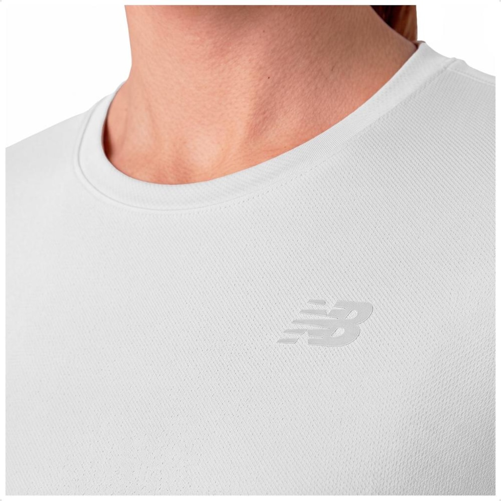 Imagem 2 do produto Camiseta New Balance Sport Essentials Feminina