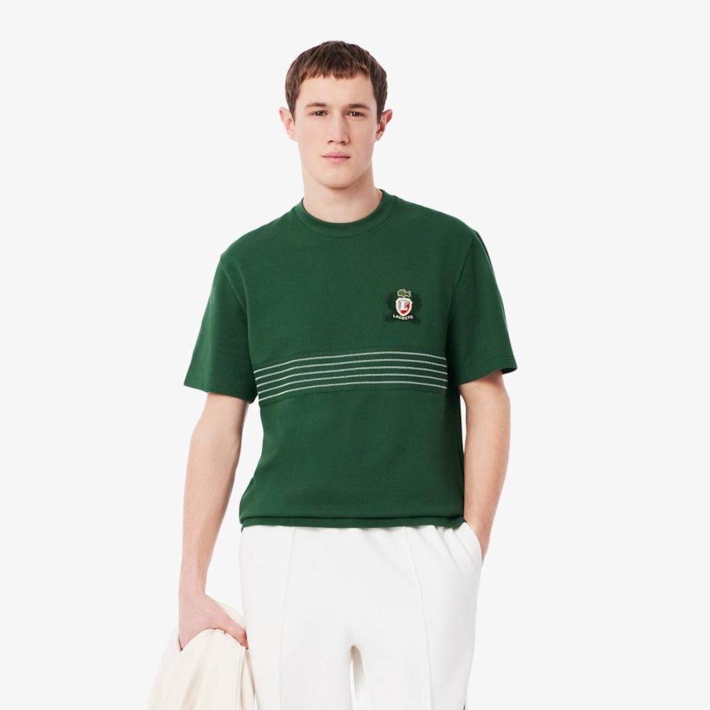 Camiseta Masculina em Piqué com Emblema Bordado Lacoste