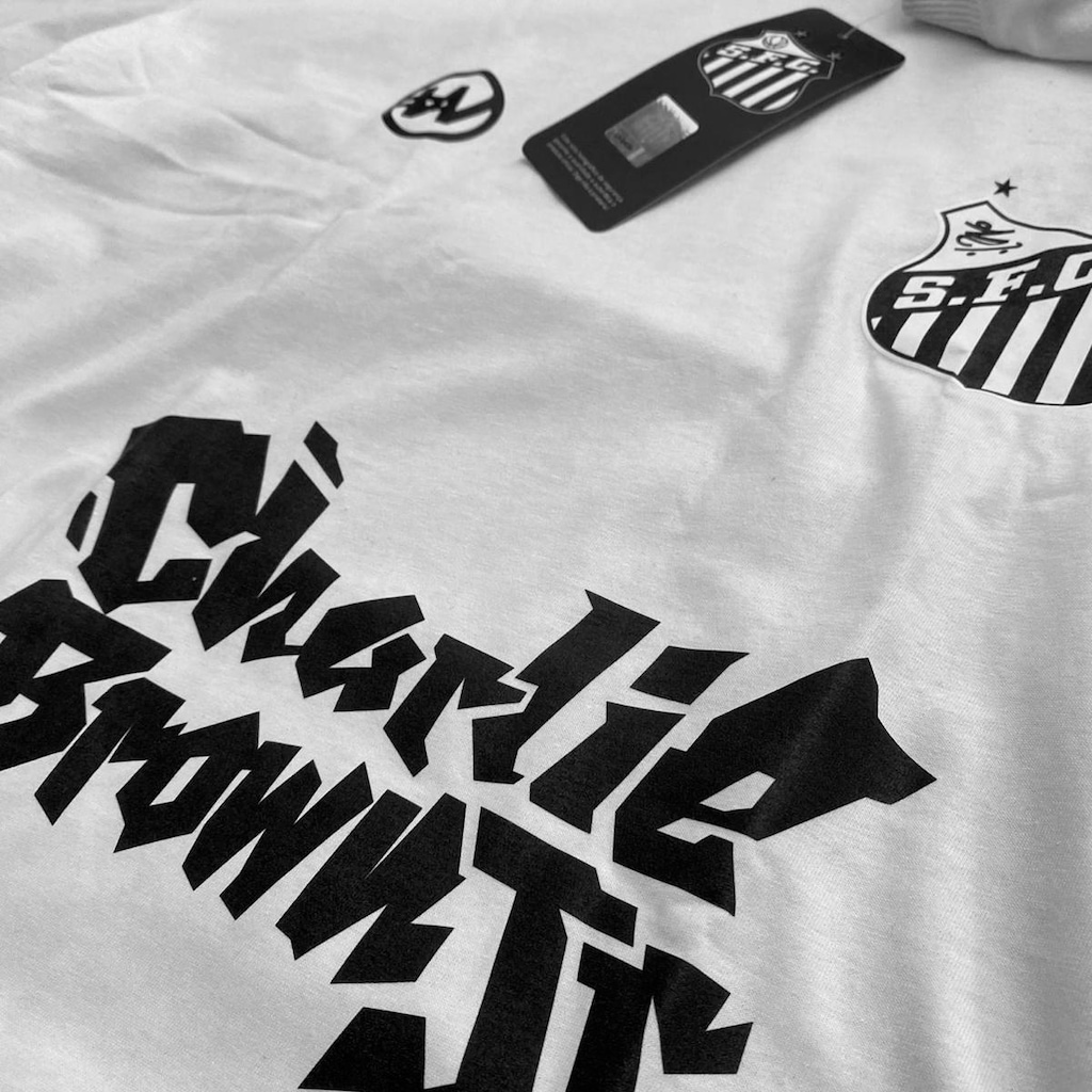 Imagem 3 do produto Camisa do Santos Charlie Brown Edição Especial Wanted - Masculino