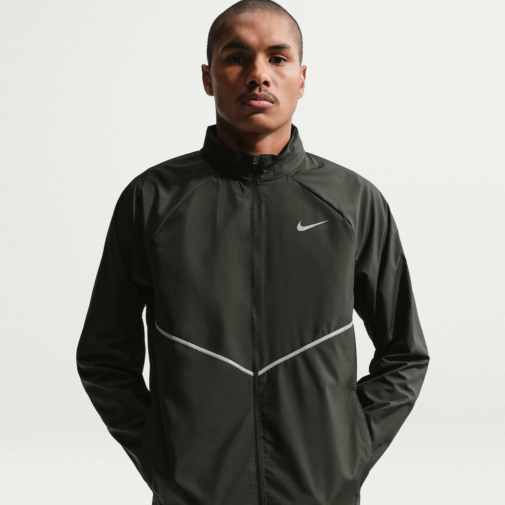 Jaqueta Nike UV Repel Miler Masculina