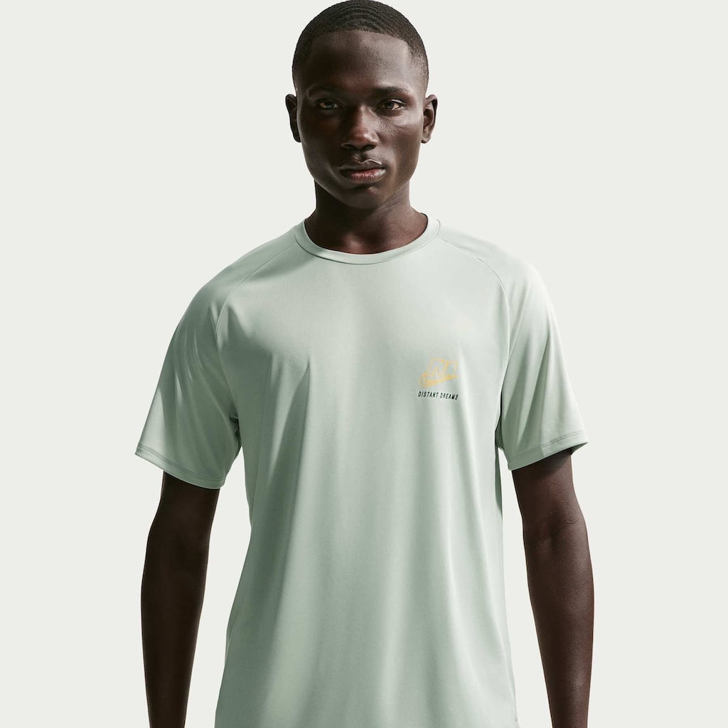 Camiseta Dri-FIT Nike Stride ADV Distance Dreams Masculina