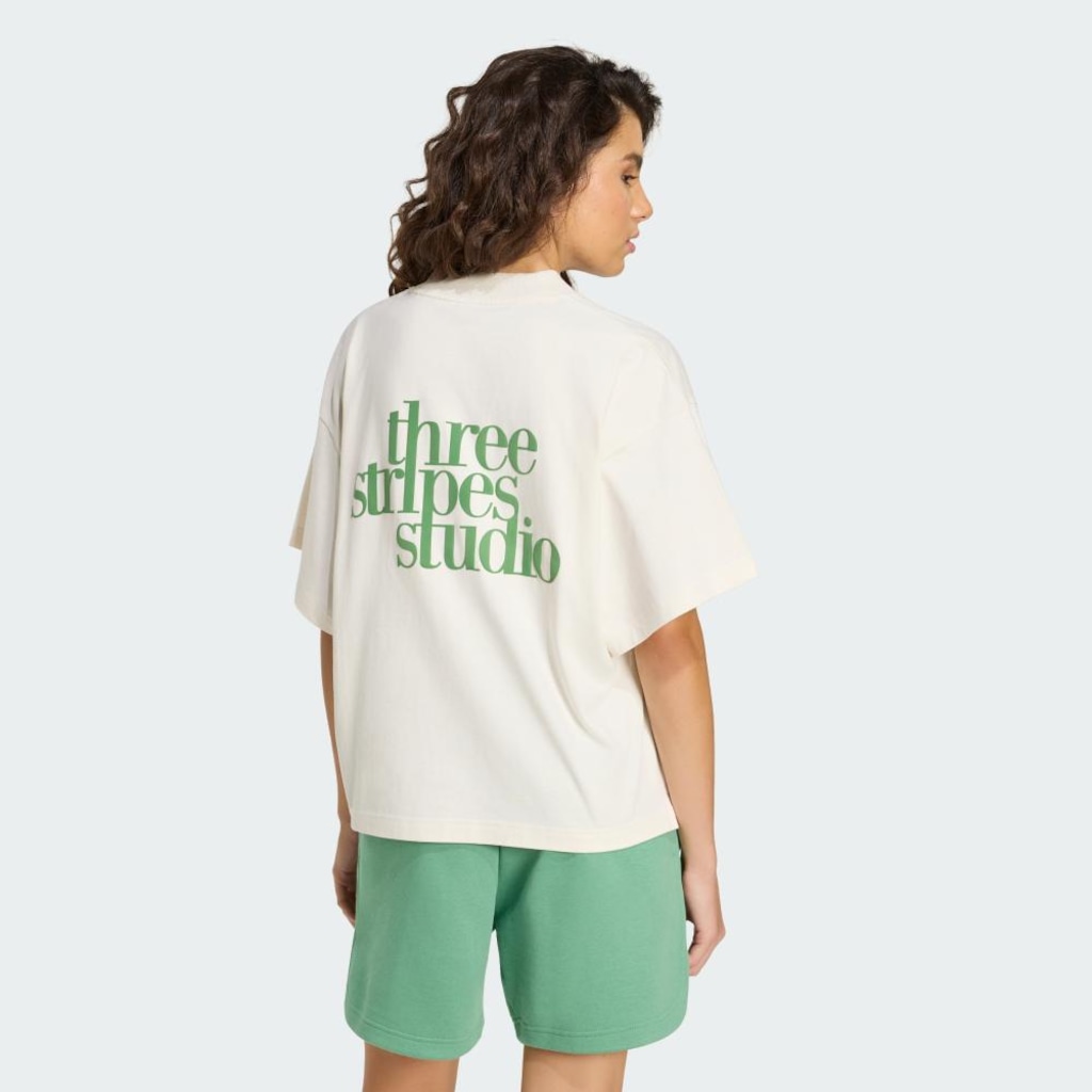 Imagem 3 do produto Camiseta Adidas Três Listras Studio Boyfriend Feminina