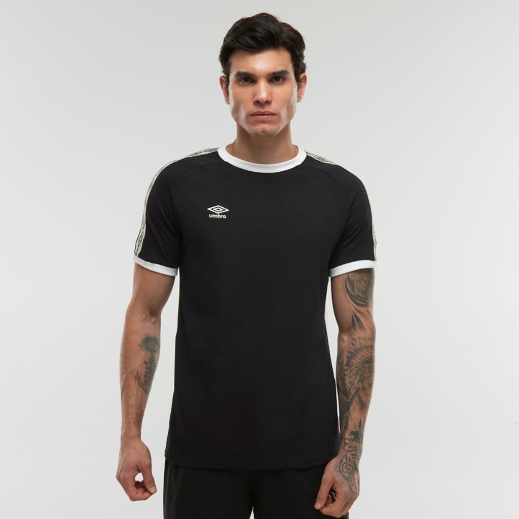 Camiseta Umbro Tape F.C. - Masculina