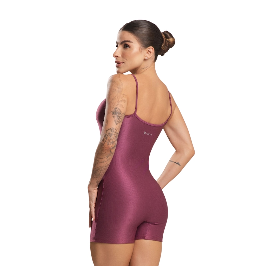 Imagem 2 do produto Macaquinho Fitness Blackout Veyko Feminino