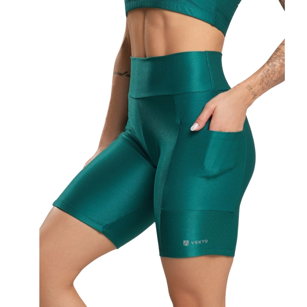 Imagem 2 do produto Bermuda Fitness Esmeralda Vekyo Feminina