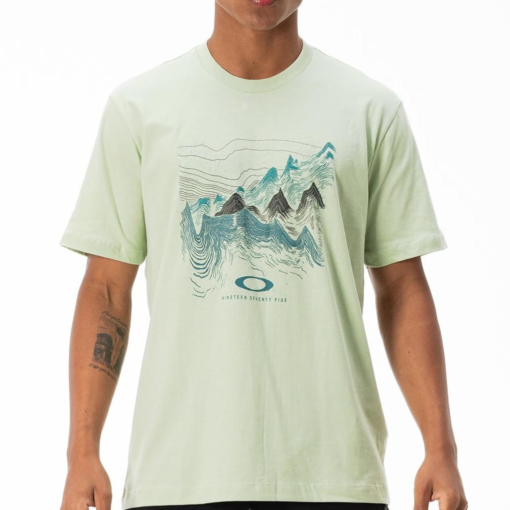 Camiseta Oakley Outline Muontains WT26 Masculina