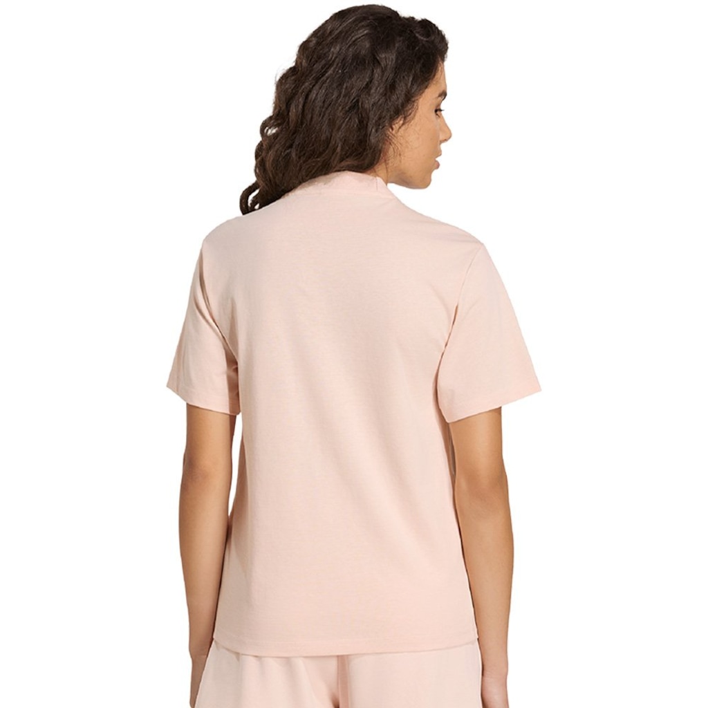 Imagem 2 do produto Camiseta Adidas Essentials Big Logo Feminina