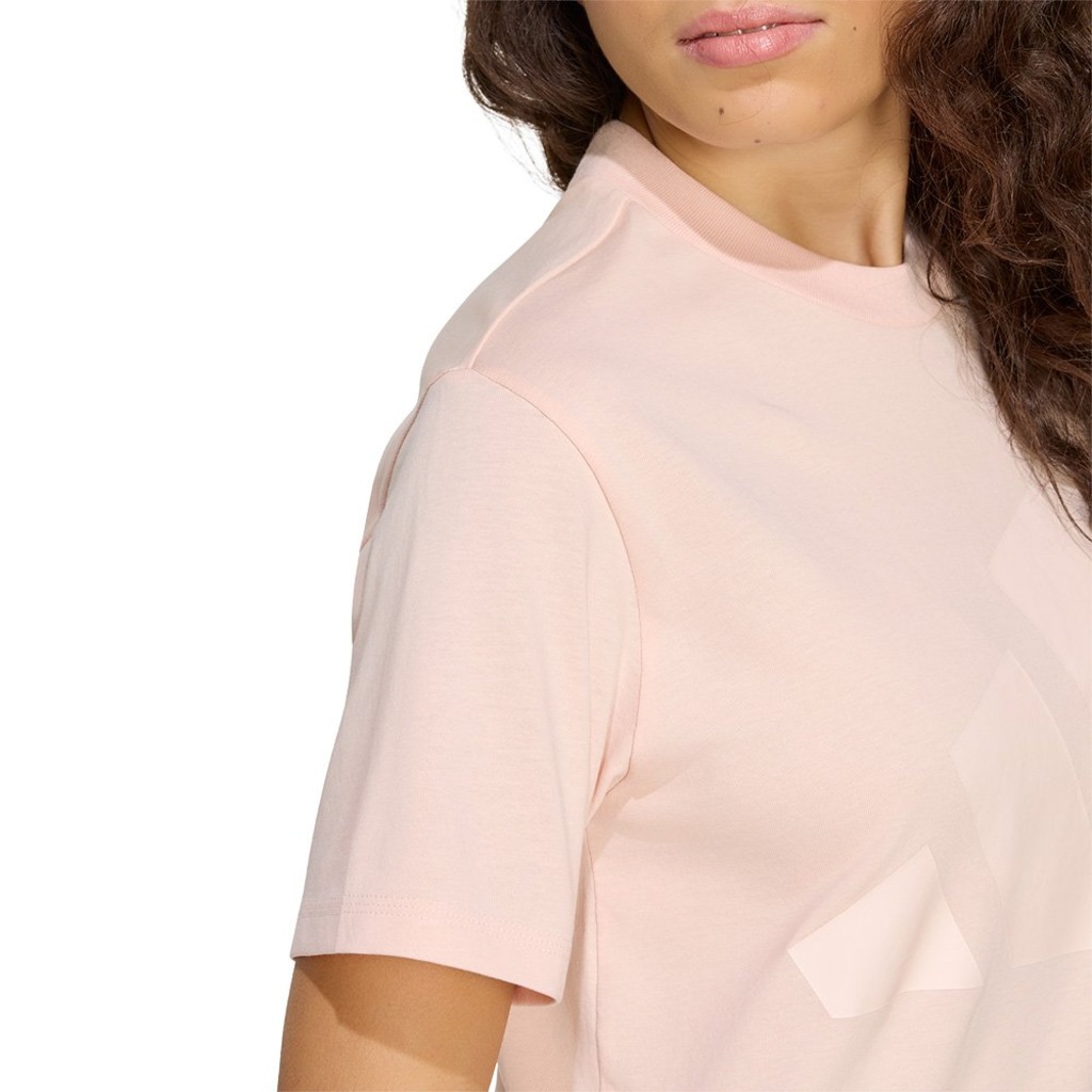 Imagem 3 do produto Camiseta Adidas Essentials Big Logo Feminina