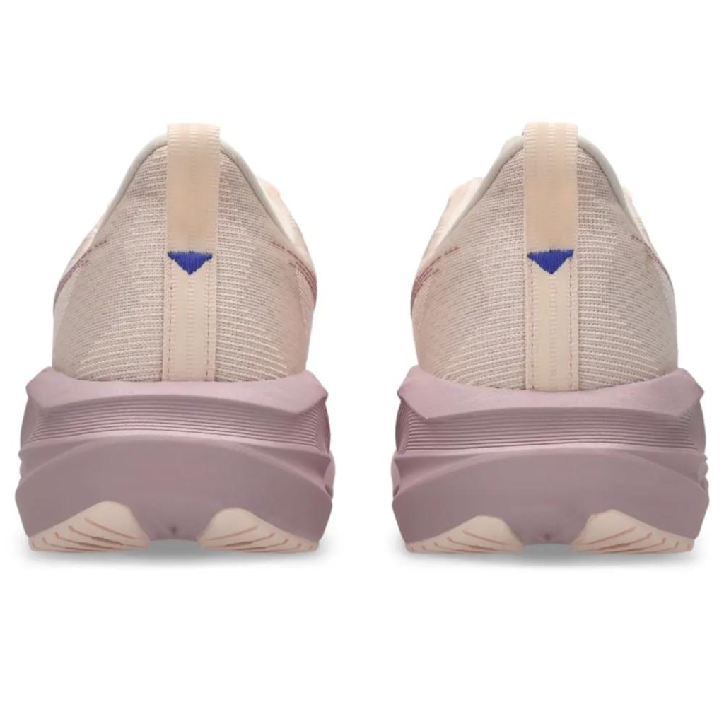 Imagem 2 do produto Tênis Feminino Asics Novablast 5
