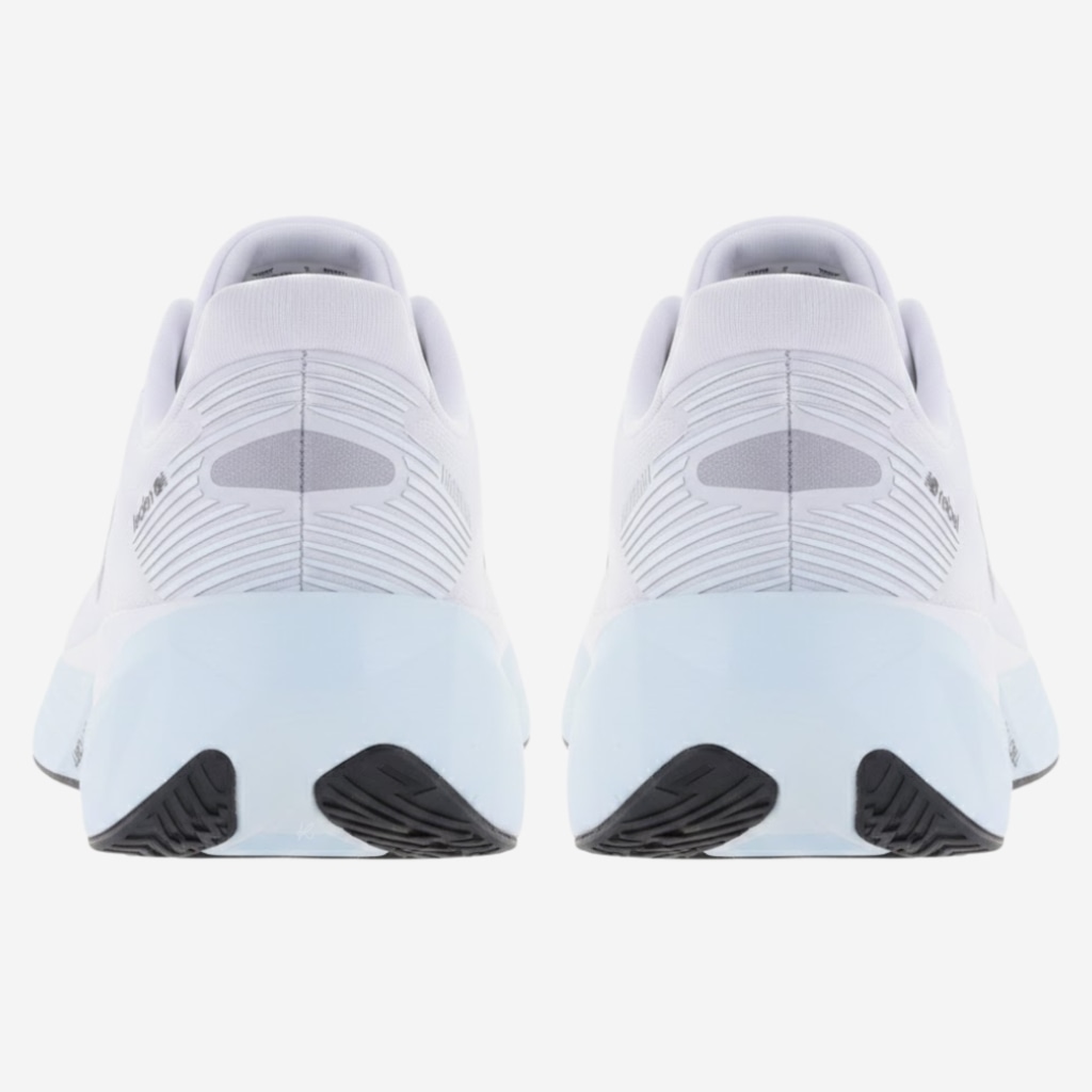 Imagem 2 do produto Kit Tênis New Balance Rebel V5 e Meia - Feminino