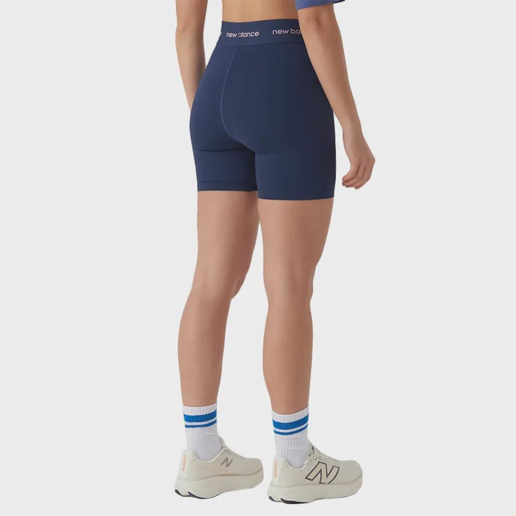 Imagem 3 do produto Bermuda New Balance Sport Essentials Active Feminina