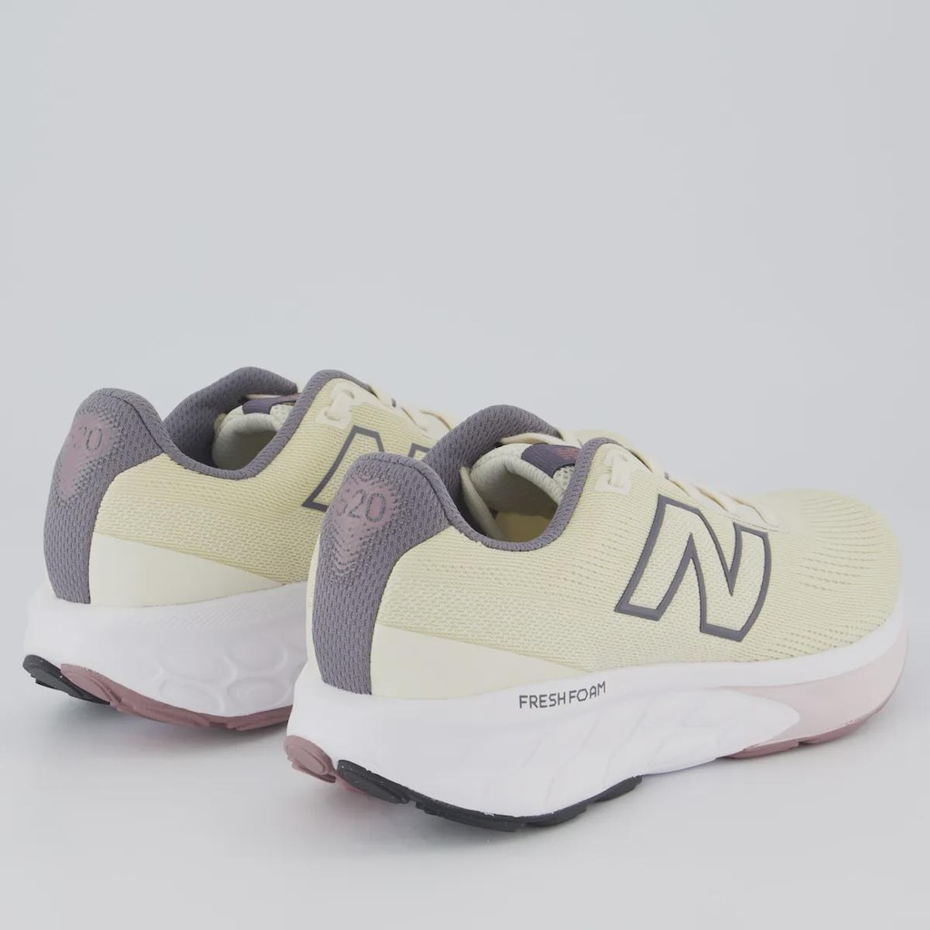 Imagem 3 do produto Tênis Feminino Fresh Foam 520 V9 New Balance
