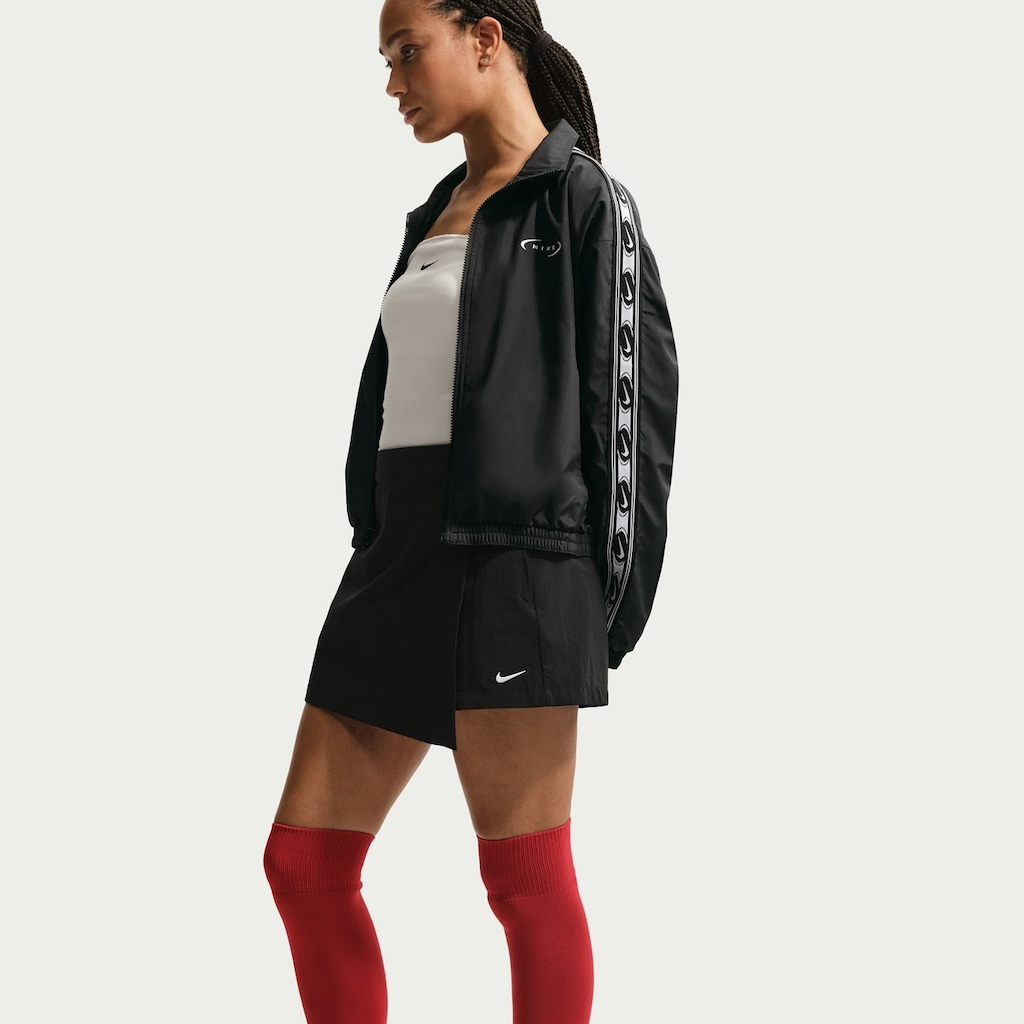 Imagem 3 do produto Jaqueta Nike Sportswear Classic Woven Feminina