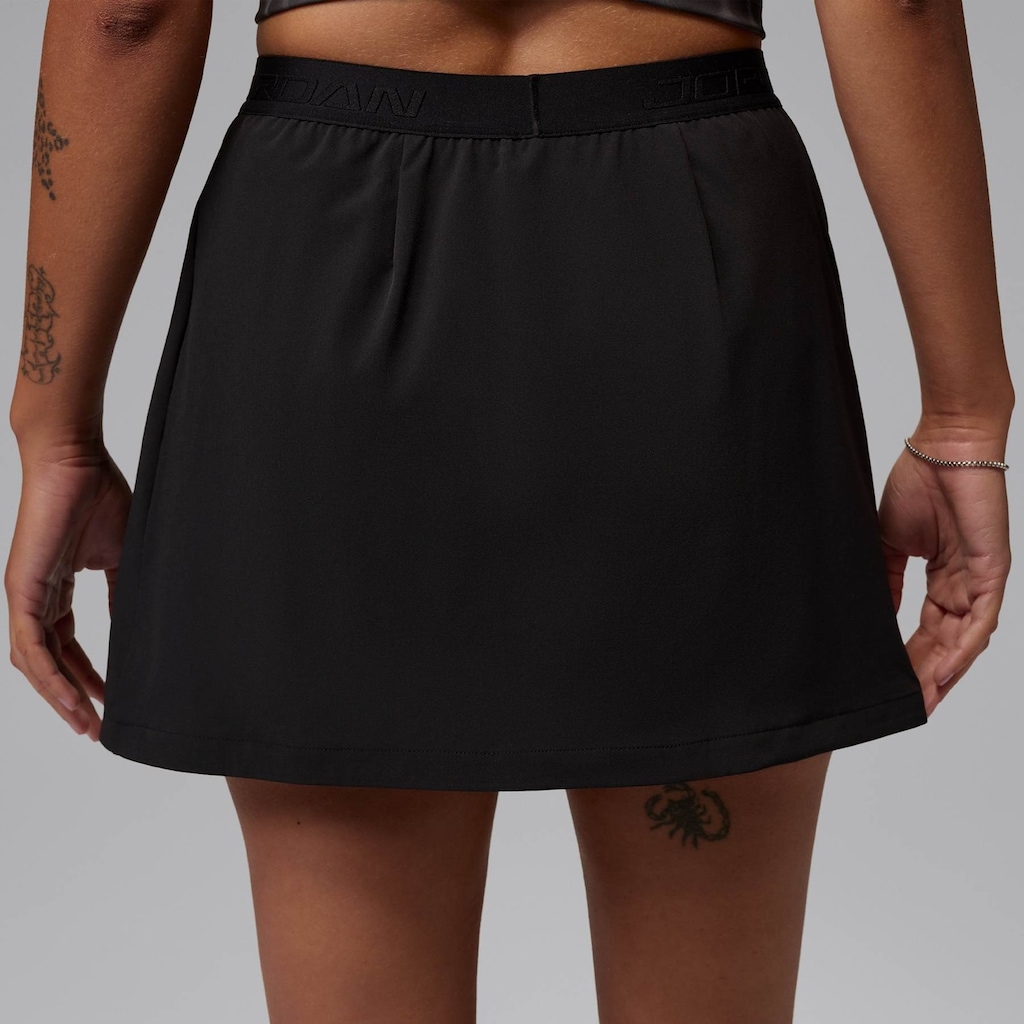 Imagem 3 do produto Shorts Saia Dri-FIT Jordan Sport Essential Feminina