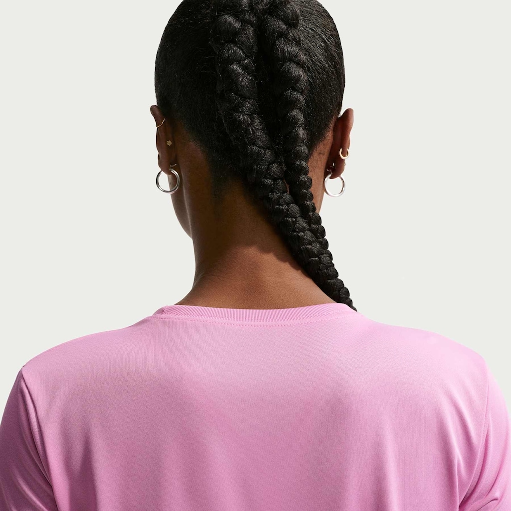 Imagem 2 do produto Camiseta Nike Dri-FIT Feminina