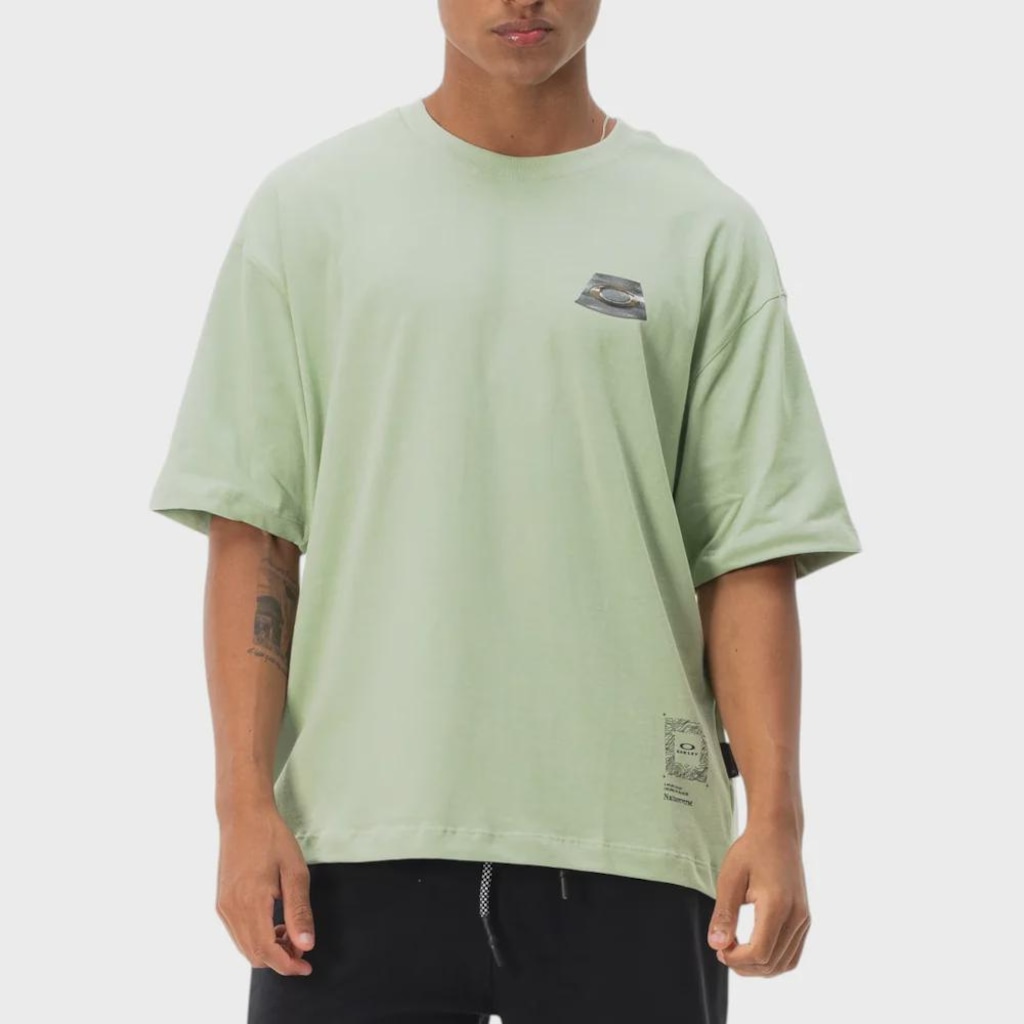 Camiseta Oakley Natureverse Terrarium Eucalyptus - Masculina