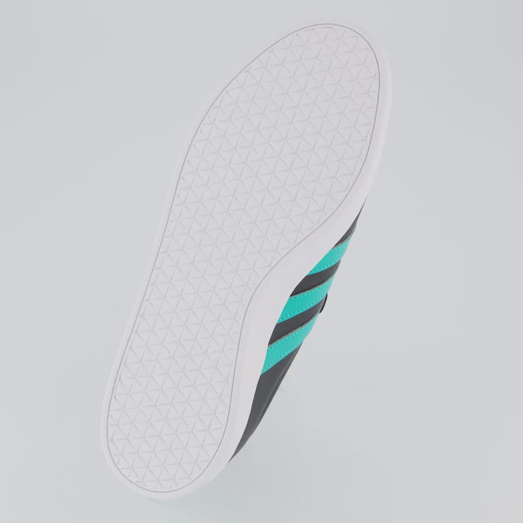 Imagem 5 do produto Tênis Masculino Mercedes AMG Petronas Vl Court adidas
