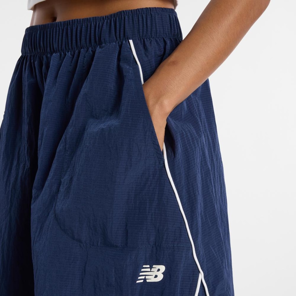 Imagem 4 do produto Saia New Balance Sport Legacy Woven Feminina