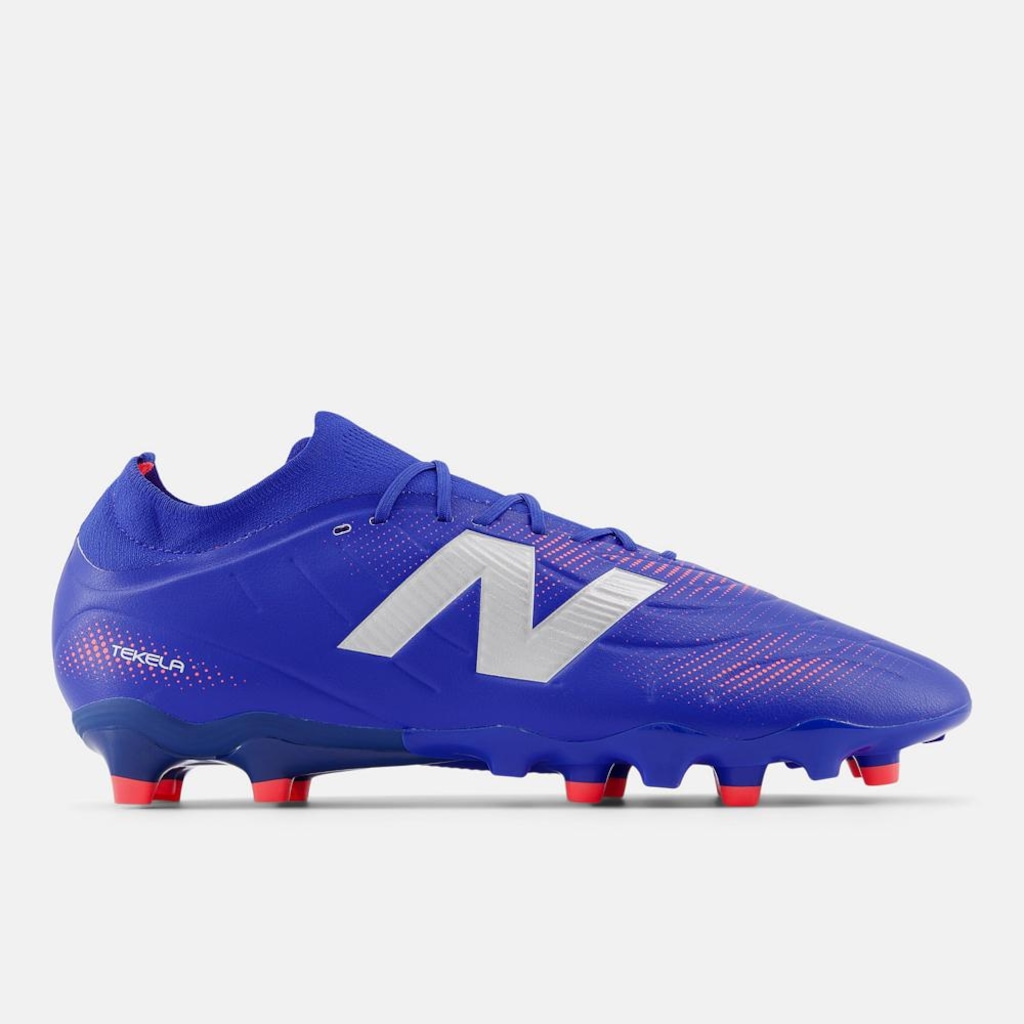 Chuteira de Campo Adulto New Balance Tekela Team Low Laced Fg V5
