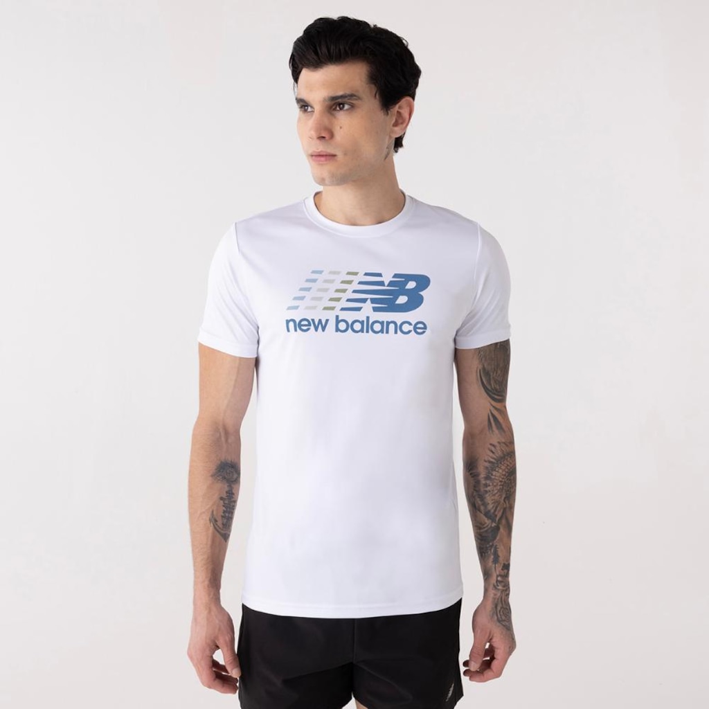 Camiseta New Balance Multi Color Performance Masculina
