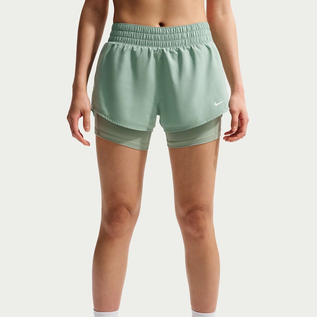 Imagem 2 do produto Shorts Nike One Feminino