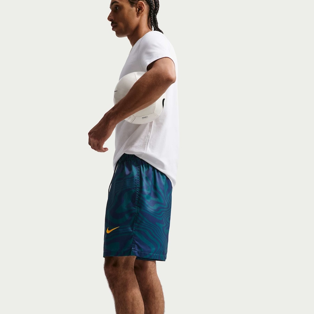 Imagem 3 do produto Shorts Brasil Nike Club Flow Masculino