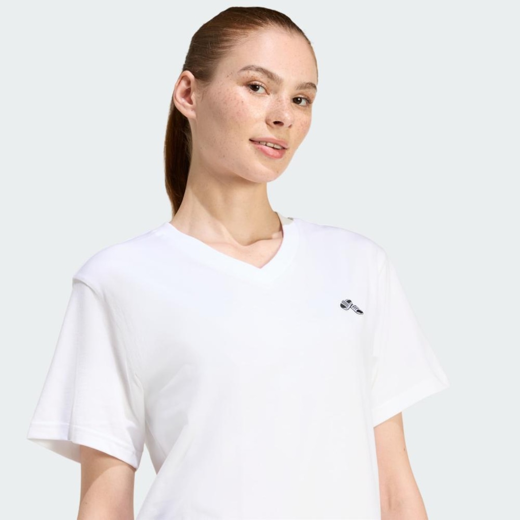 Imagem 5 do produto Camiseta adidas Gola V Summer Slide - Feminina