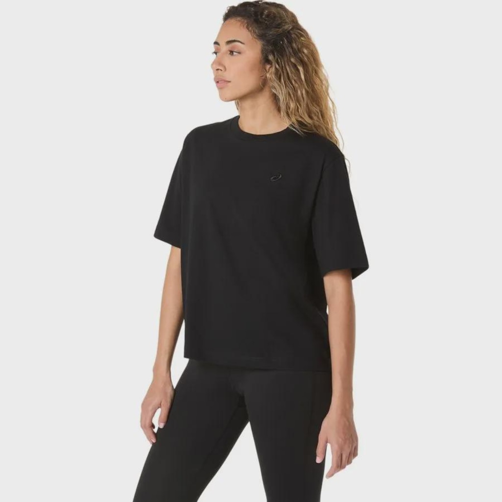Imagem 2 do produto Camiseta ASICS Relaxed Logo Bordado Feminino