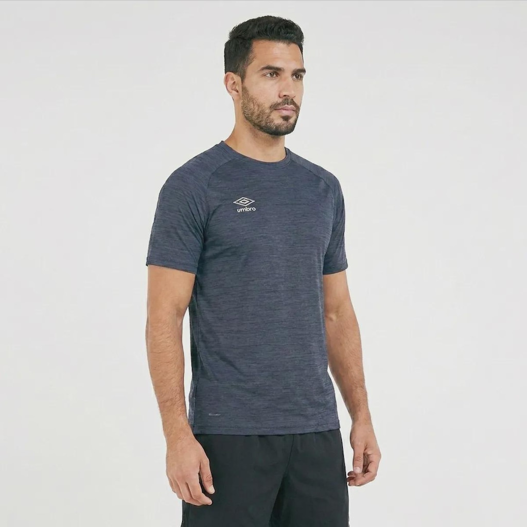 Imagem 2 do produto Camiseta Umbro Blend Large Diamond II - Masculina