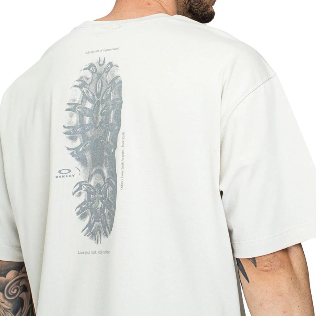 Imagem 4 do produto Camiseta Oakley Teeth Footprint SS WT26 Mist - Masculina