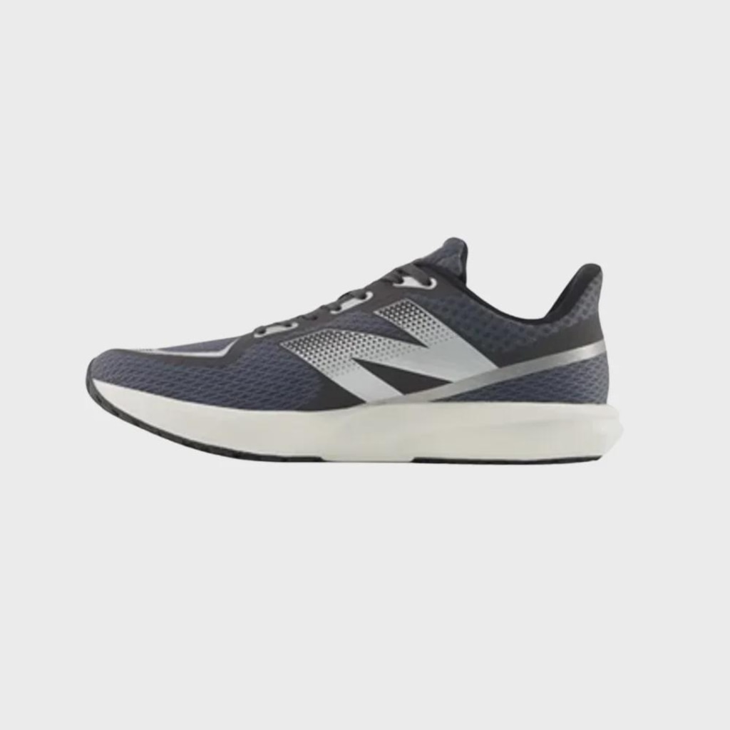 Imagem 2 do produto Tênis Masculino New Balance Dynasoft Flash V7