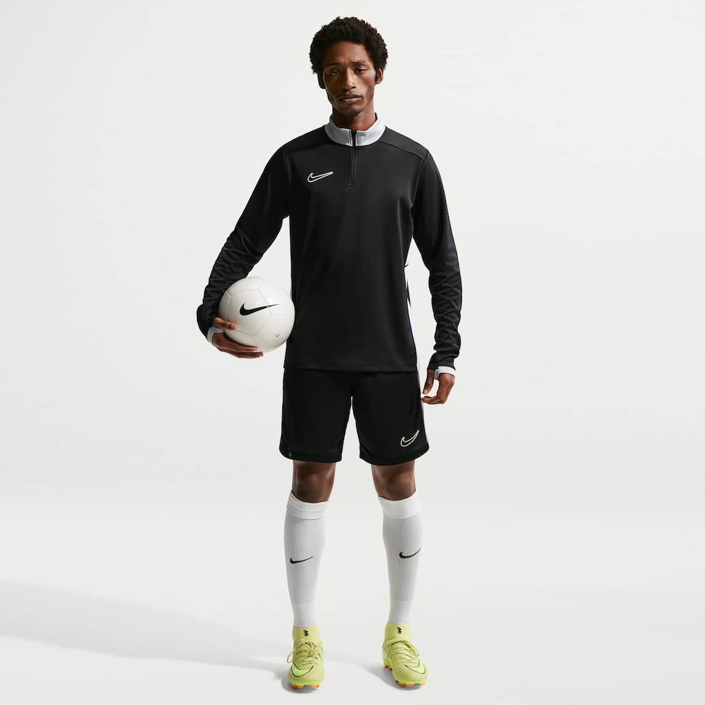 Imagem 4 do produto Camiseta Dri-FIT Nike Manga Longa Academy Masculina