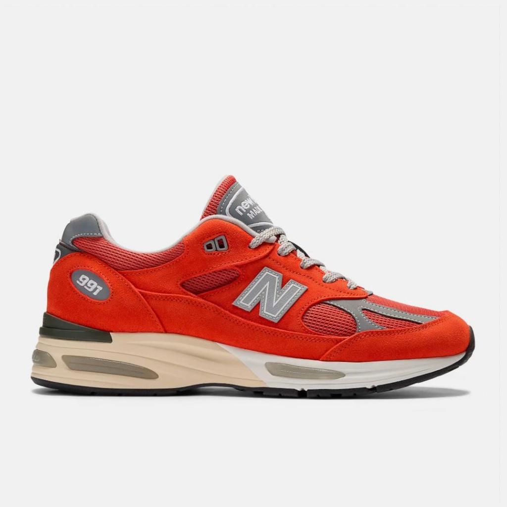 Tênis Unissex New Balance 991v2