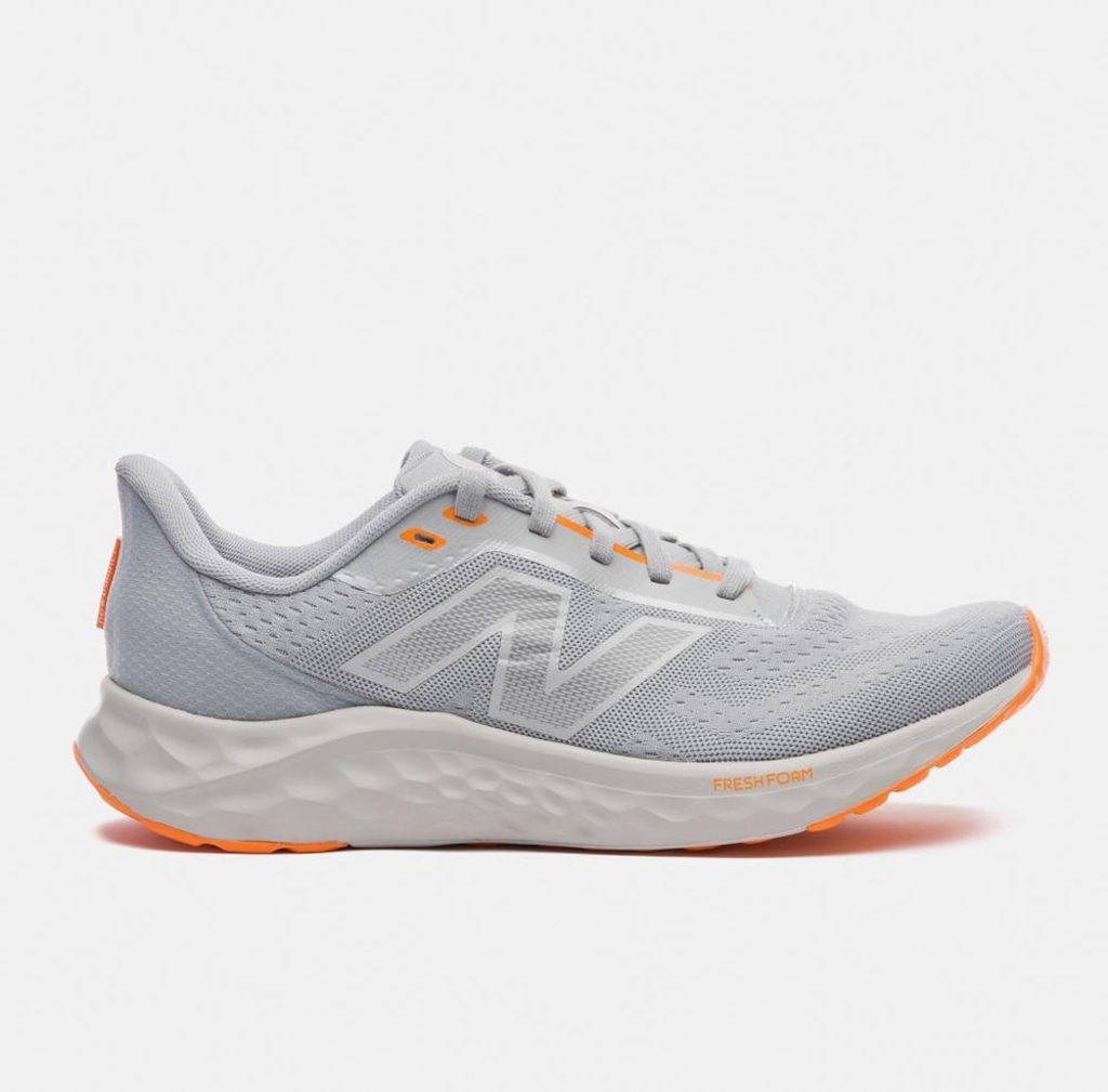 Tênis Masculino New Balance Fresh Foam Arishiv4