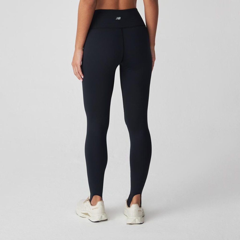Imagem 2 do produto Calça Legging New Balance Sleek High Rise Stirrup Feminina