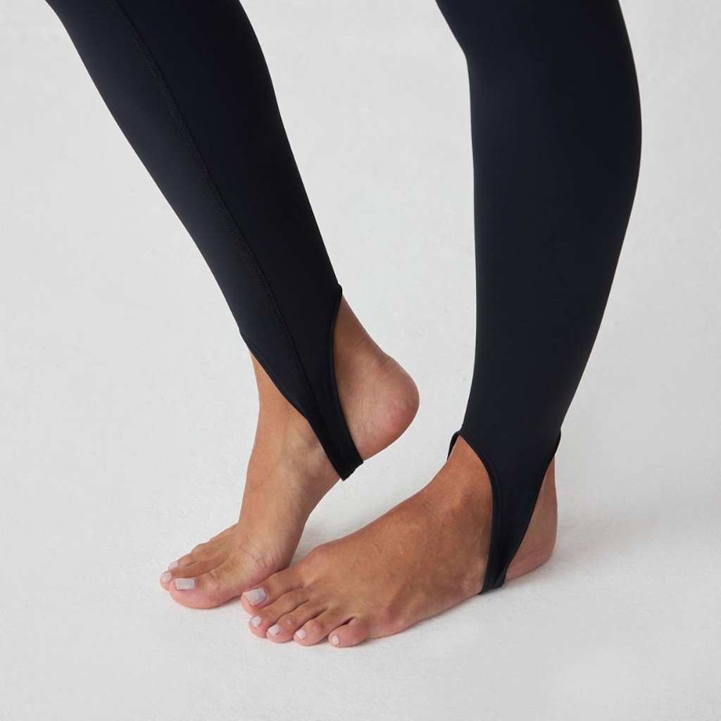 Imagem 3 do produto Calça Legging New Balance Sleek High Rise Stirrup Feminina