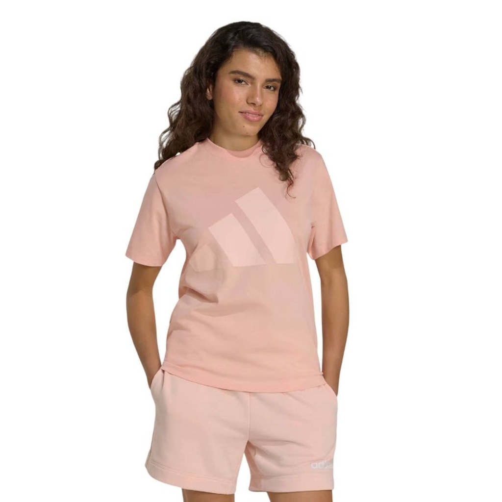 Camiseta adidas M/C Big Logo - Feminina