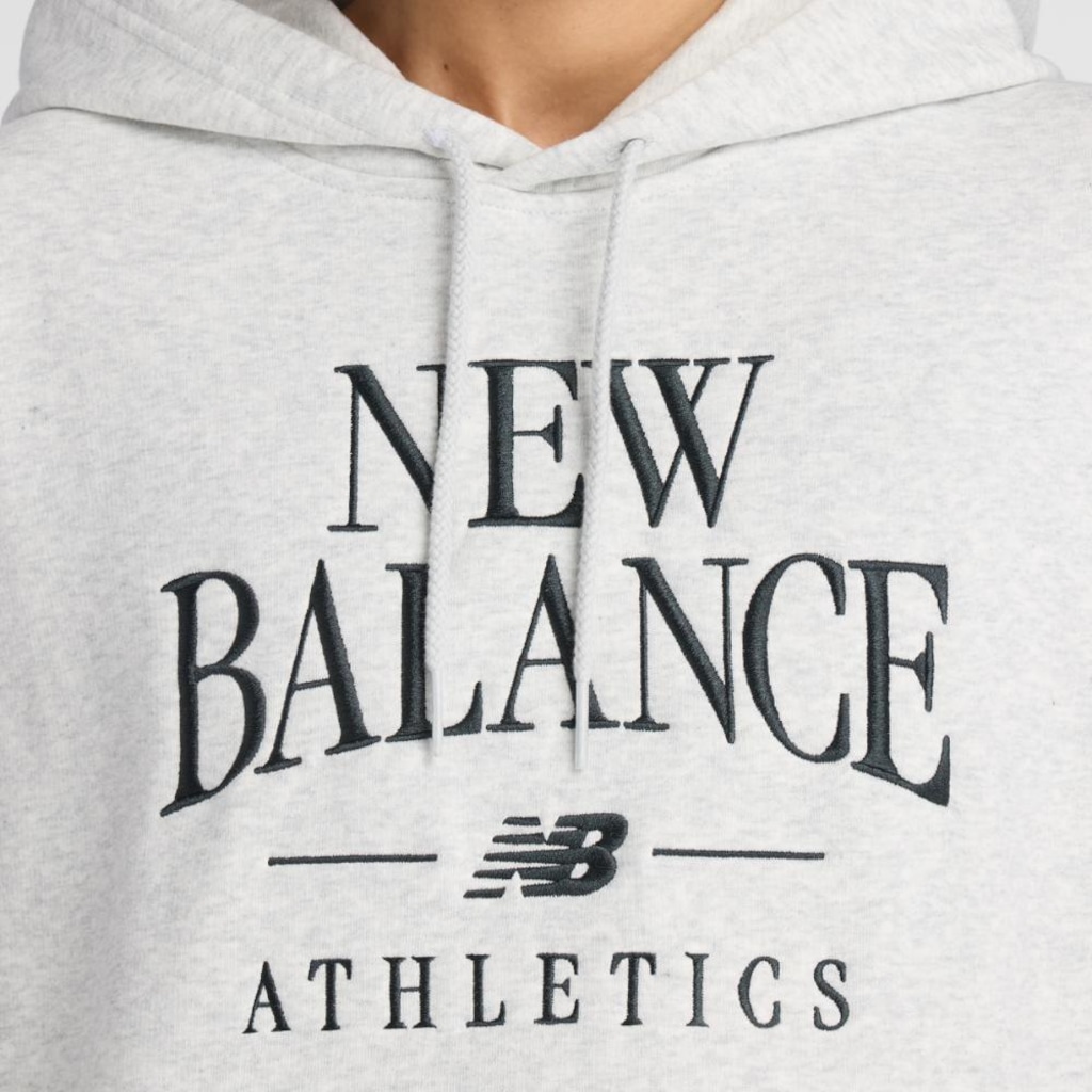 Imagem 4 do produto Blusão com Capuz New Balance Linear Heritage com Felpa Feminino