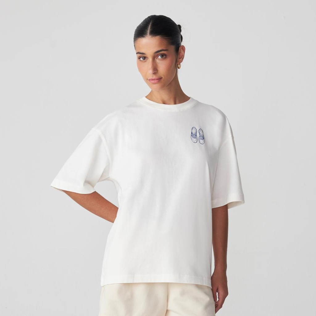 Camiseta New Balance Outfit Layout Feminina
