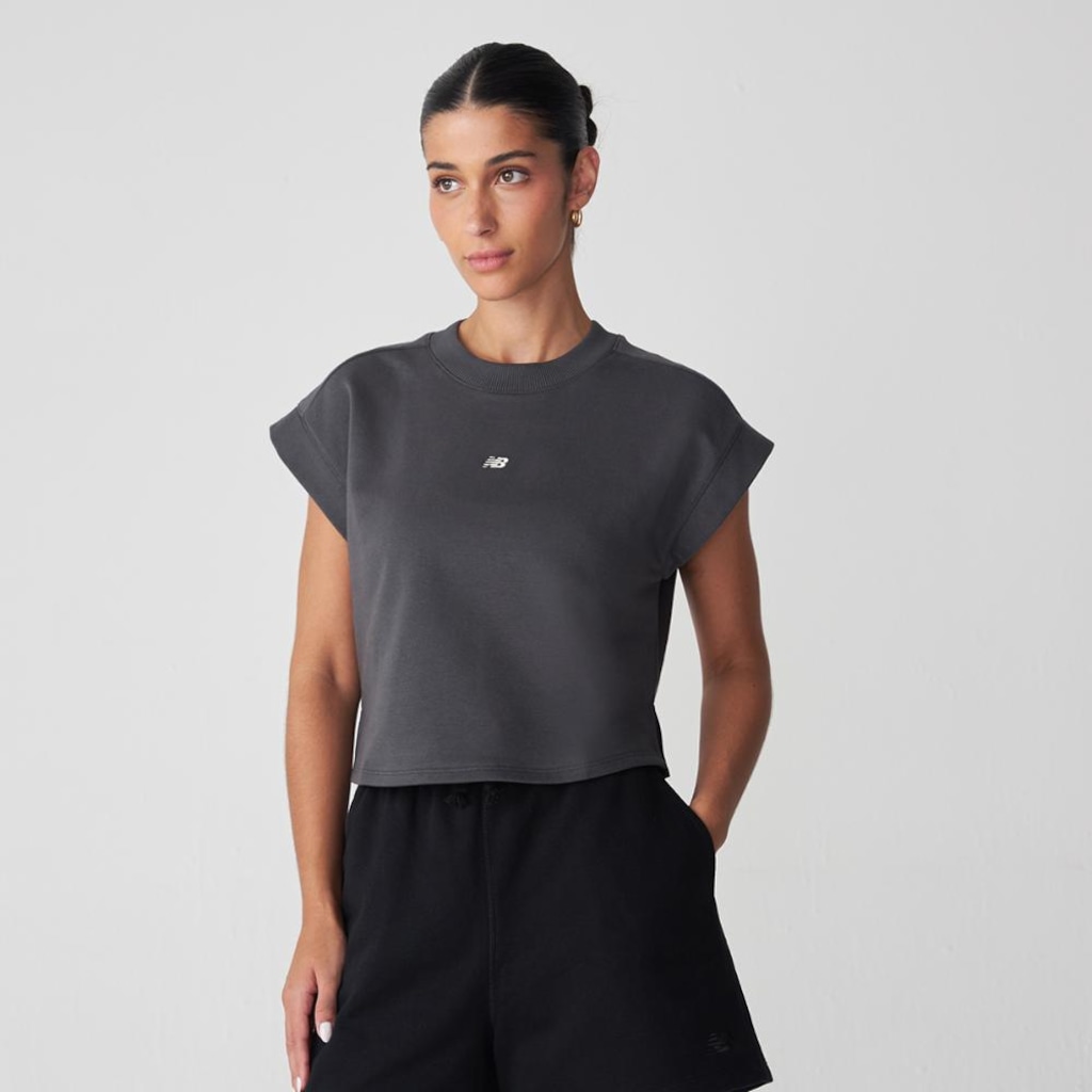 Camiseta New Balance French Terry Feminina