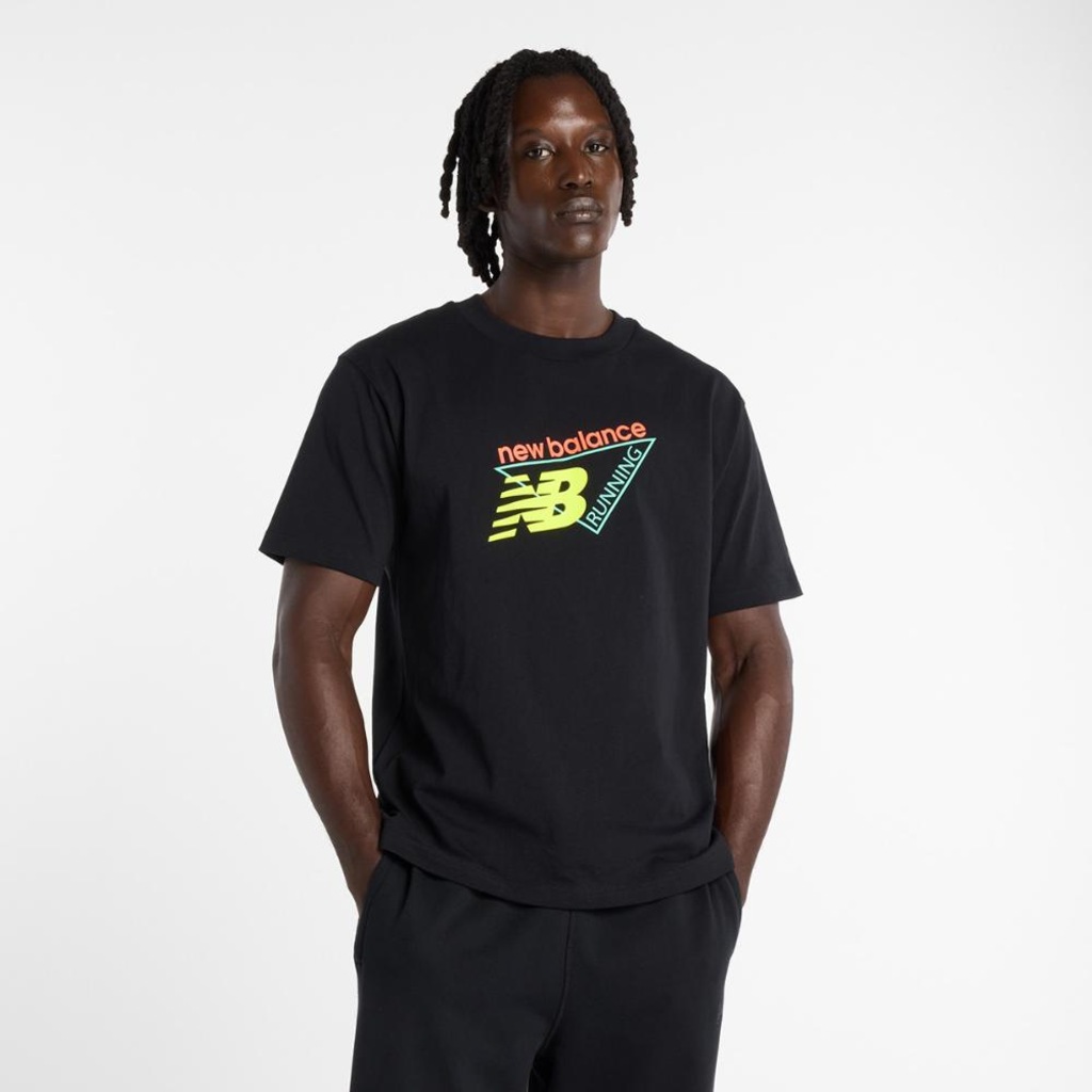 Camiseta New Balance Classic Tri Logo Masculina