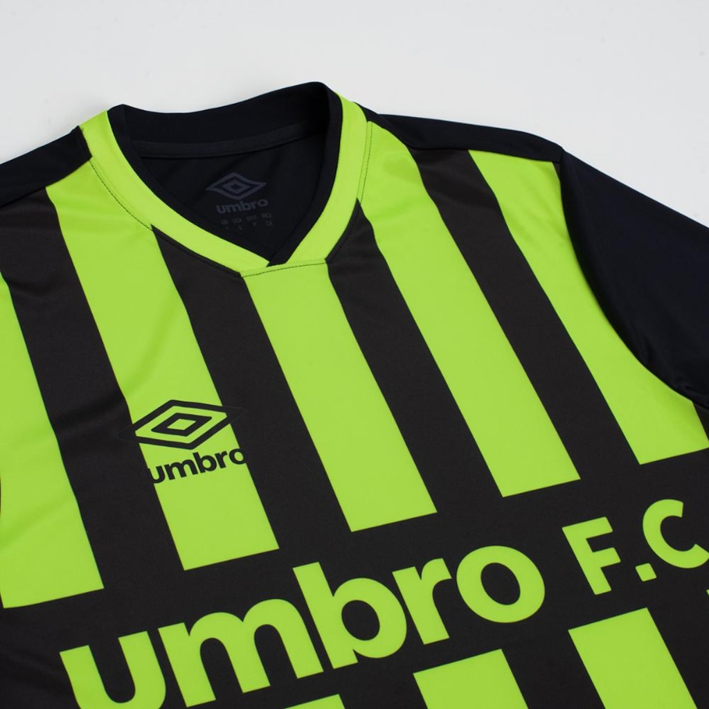 Imagem 3 do produto Camiseta Umbro Sponsor - Infantil