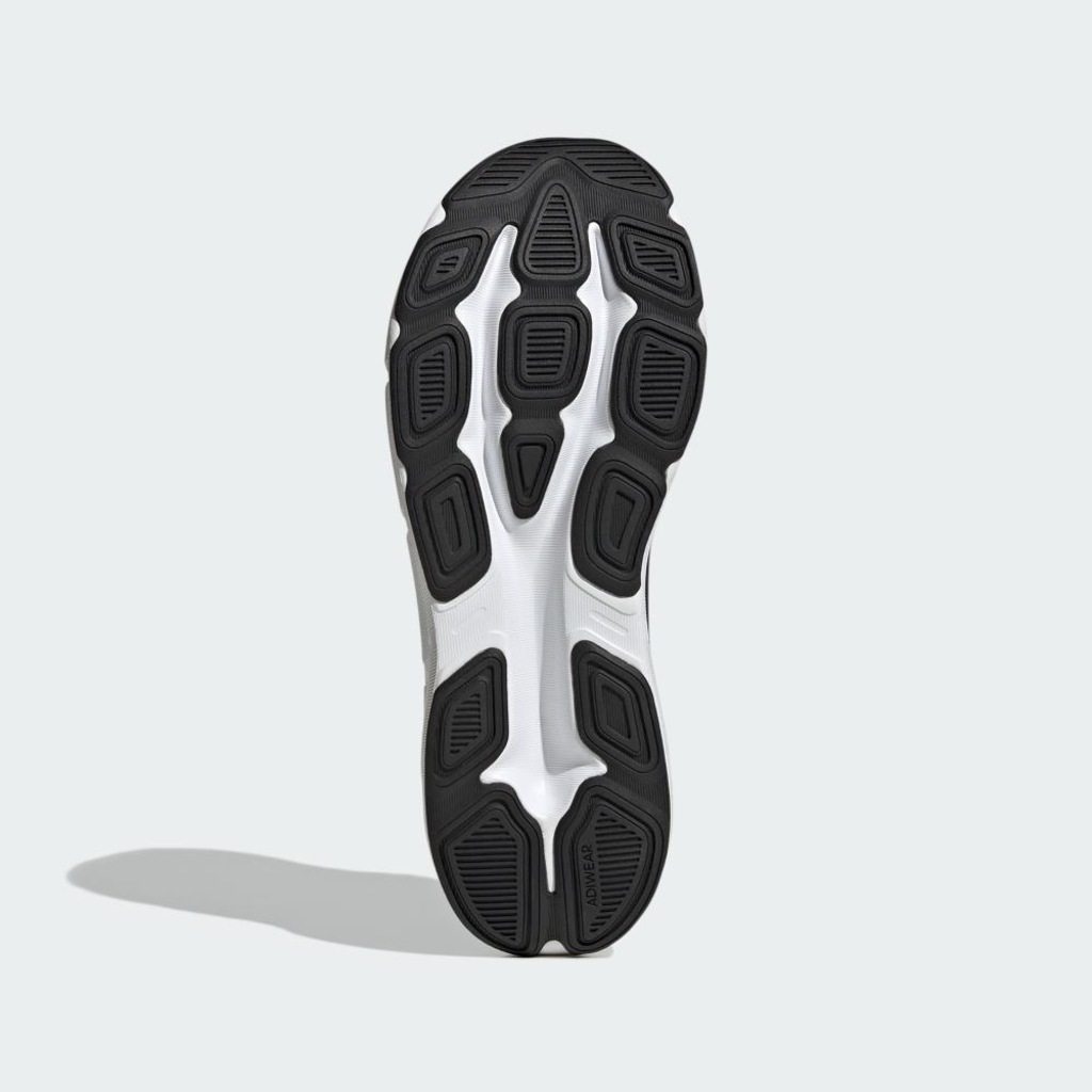 Imagem 5 do produto Tênis Masculino adidas Questar 4