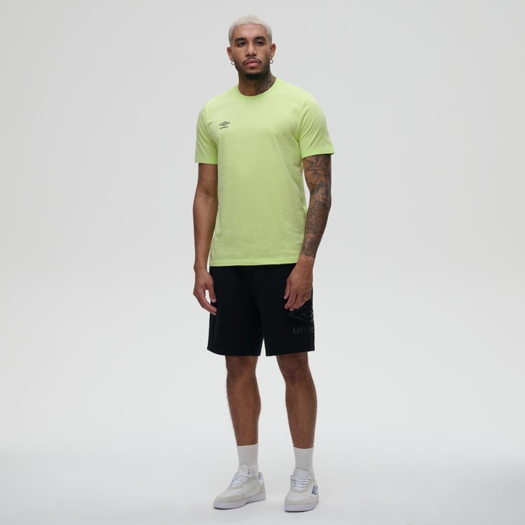 Imagem 5 do produto Bermuda Umbro Essential Comfy Masculina