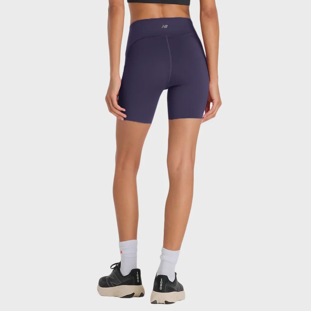 Imagem 3 do produto Bermuda New Balance Sleek 6 Feminina