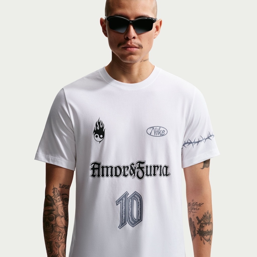Camiseta Nike Tee Sportswear - Masculina