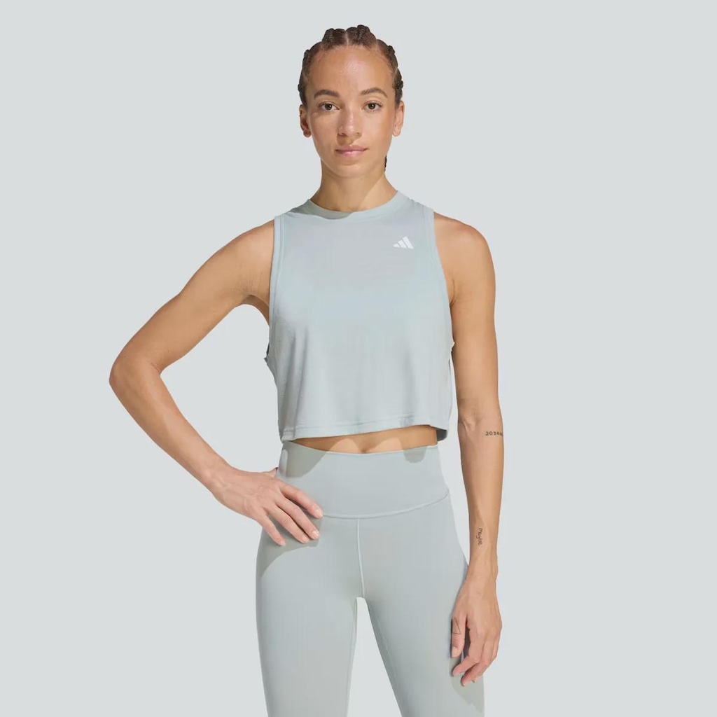 Camiseta Regata Adidas Boxy Train Essentials Feminina